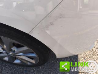 TOYOTA Auris usata 23