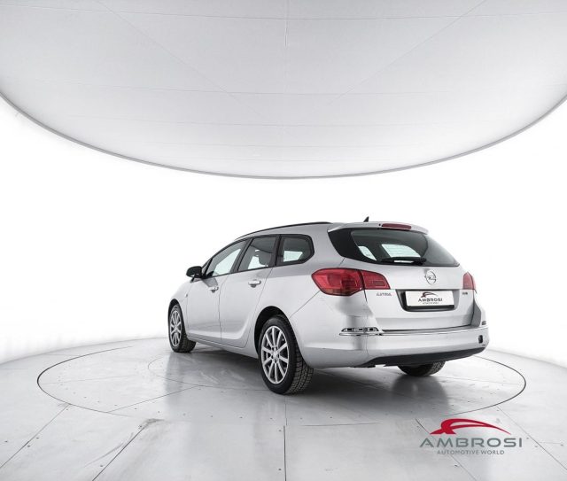 OPEL Astra usata 3