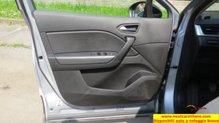 RENAULT Captur usata, con USB
