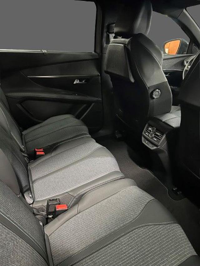 PEUGEOT 5008 usata, con Airbag Passeggero