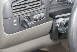 VOLKSWAGEN Golf Cabriolet usata, con Lettore CD