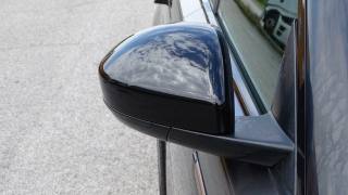 LAND ROVER Range Rover Velar usata, con Touch screen