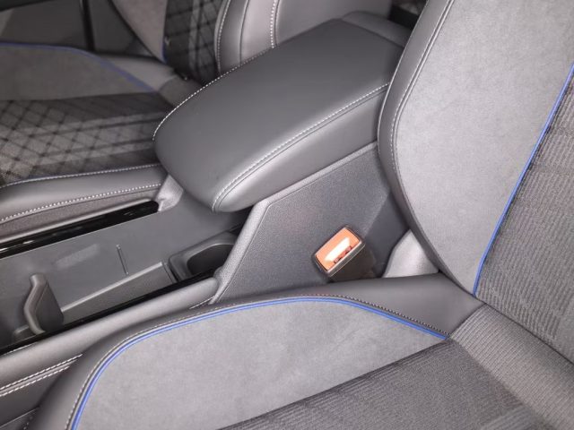 VOLKSWAGEN Tayron usata, con Controllo elettronico della corsia