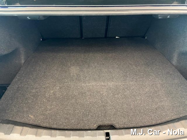 BMW 320 usata, con USB