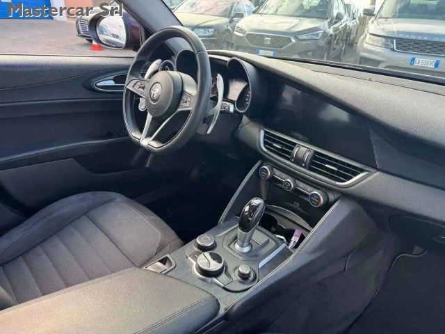 ALFA ROMEO Giulia usata, con Fari Xenon