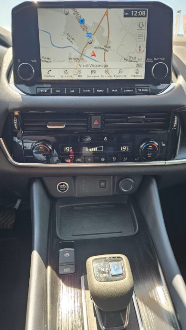 NISSAN Qashqai usata, con Interni in pelle