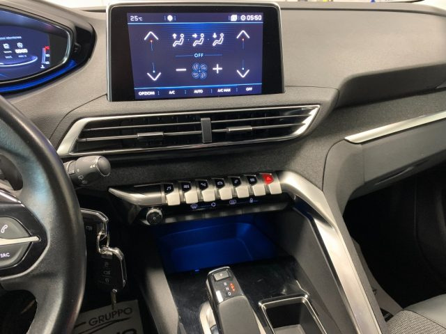 PEUGEOT 3008 usata, con Controllo vocale