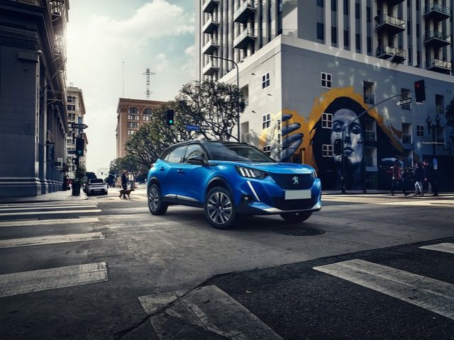 PEUGEOT 2008 usata, con ABS