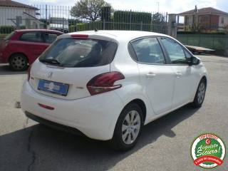 PEUGEOT 208 usata, con Controllo trazione