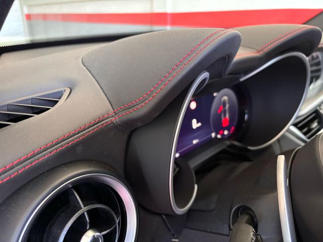 ALFA ROMEO Stelvio usata, con Touch screen