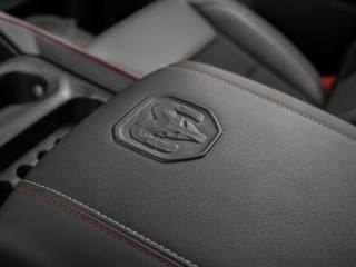 DODGE RAM usata, con Luci diurne LED