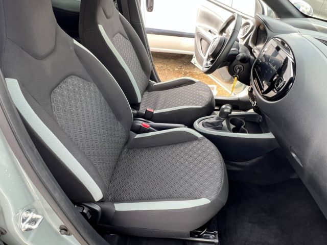 TOYOTA Aygo X usata 15