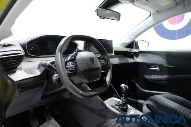 PEUGEOT 208 usata, con Autoradio