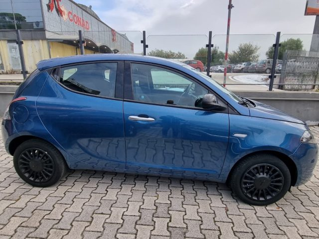 LANCIA Ypsilon usata, con Climatizzatore