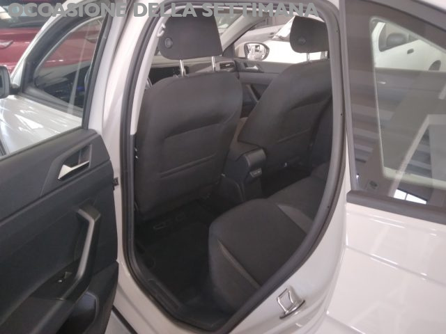 VOLKSWAGEN Taigo usata, con Fari LED