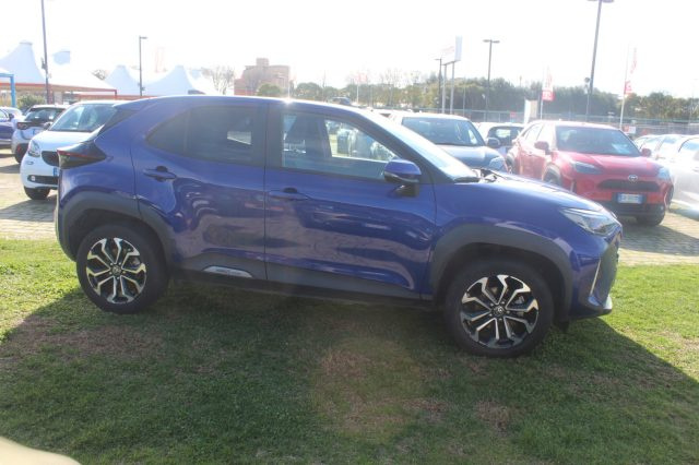 TOYOTA Yaris Cross usata, con Fari LED