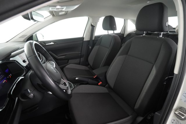 VOLKSWAGEN Taigo usata 2