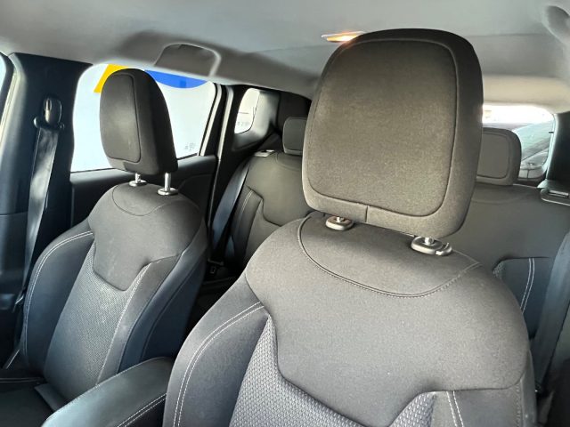 JEEP Renegade usata, con USB