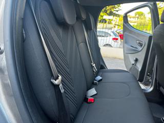 LANCIA Ypsilon usata, con USB
