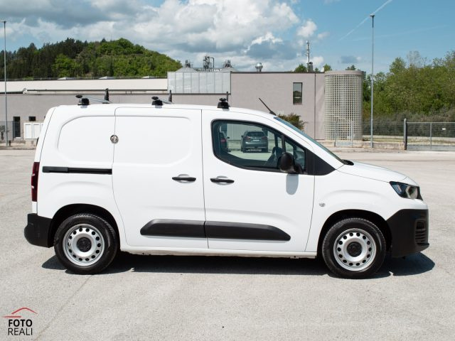 PEUGEOT Partner usata, con Controllo trazione