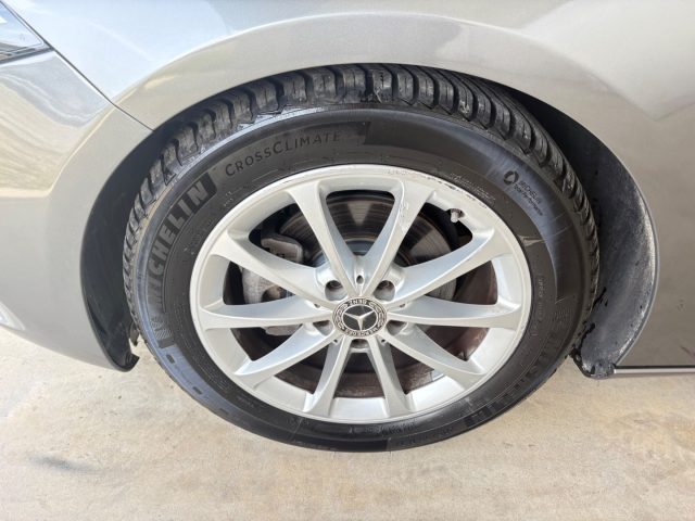 MERCEDES-BENZ A 180 usata, con Controllo vocale