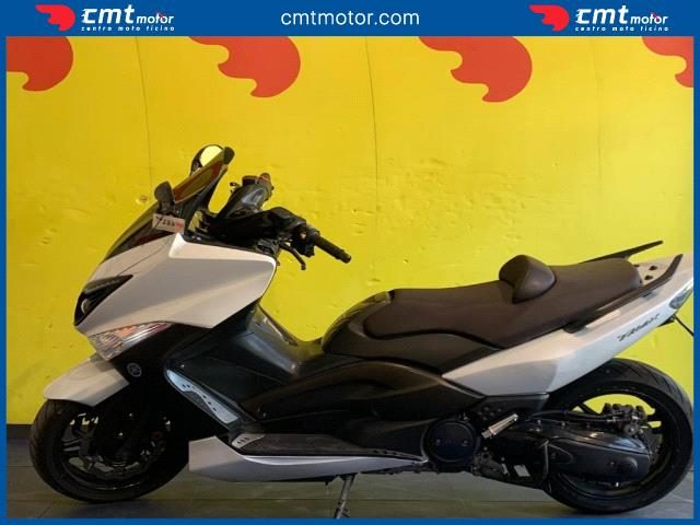 YAMAHA T-Max 500 usata 1