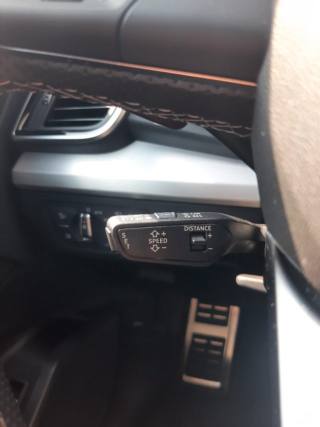 AUDI Q5 usata, con Volante in pelle