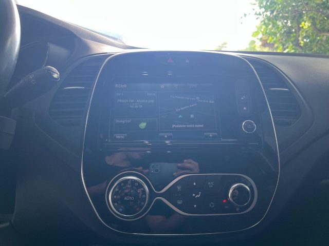 RENAULT Captur usata, con Sistema di navigazione