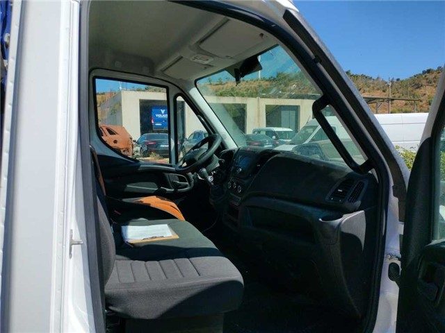 IVECO Daily usata, con Fendinebbia