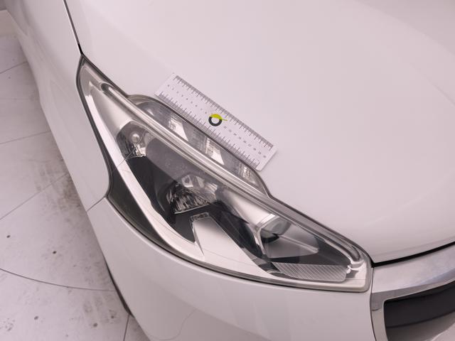 PEUGEOT 208 usata 57