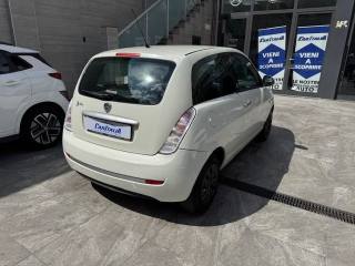 LANCIA Ypsilon usata, con Autoradio