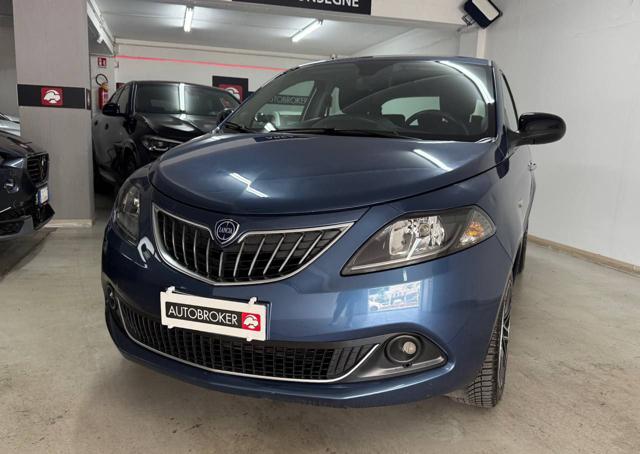 LANCIA Ypsilon usata, con Airbag