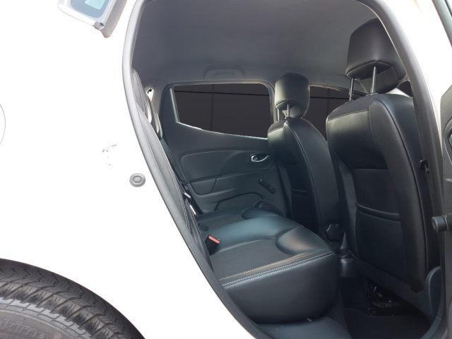 RENAULT Clio usata, con Touch screen