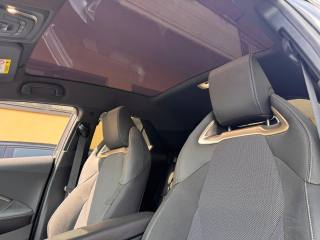 TOYOTA C-HR usata, con Sedile posteriore sdoppiato