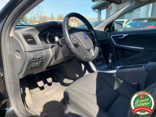 VOLVO V60 usata, con Autoradio