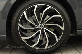 VOLKSWAGEN Golf usata, con Leve al volante