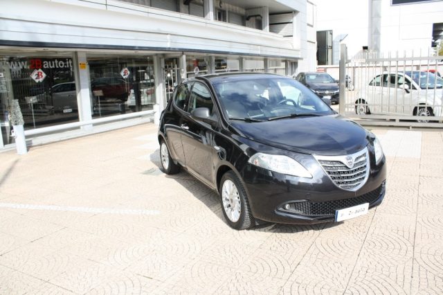 LANCIA Ypsilon usata, con Climatizzatore