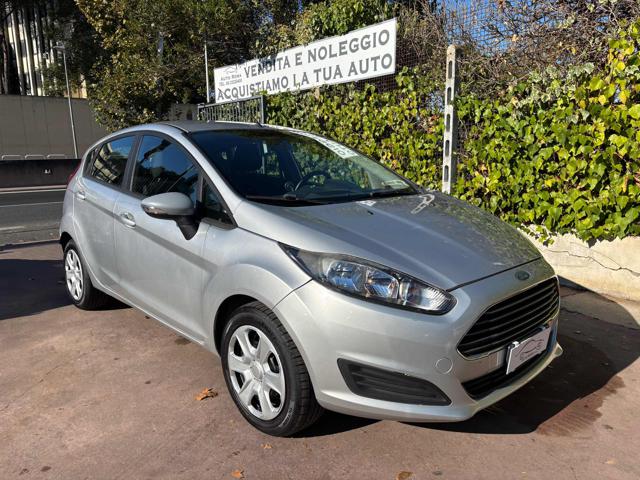 FORD Fiesta usata, con ABS