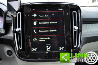 VOLVO XC40 usata, con Touch screen