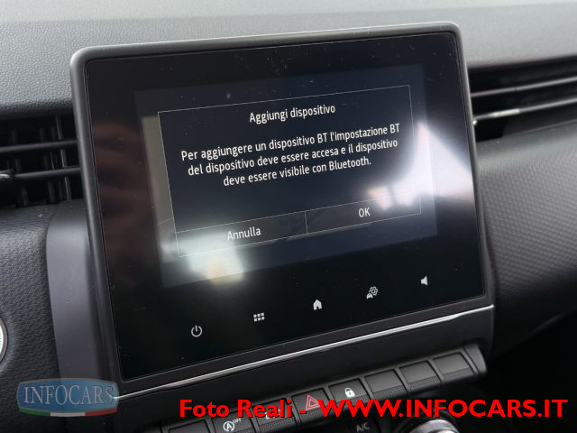 RENAULT Clio usata, con Sistema di navigazione