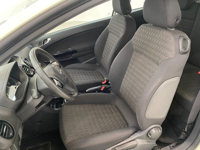 OPEL Corsa usata, con Fendinebbia