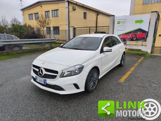 MERCEDES-BENZ A 180 d Premium