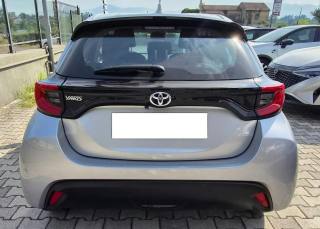 TOYOTA Yaris usata, con Cerchi in lega