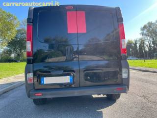 NISSAN Primastar usata, con Autoradio