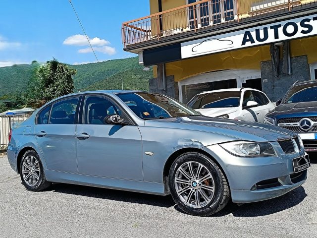 BMW 318 usata, con Climatizzatore automatico, 2 zone