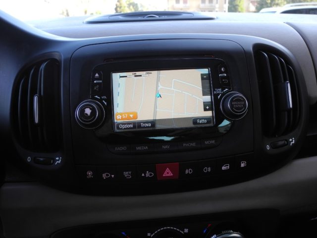 FIAT 500L usata, con Touch screen