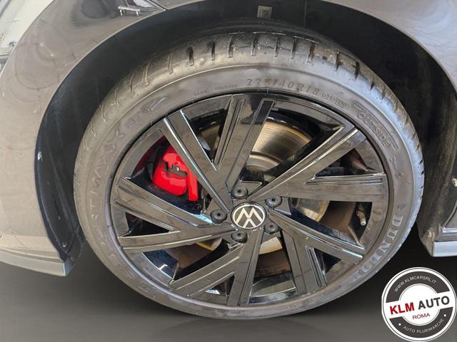 VOLKSWAGEN Golf usata, con Autoradio