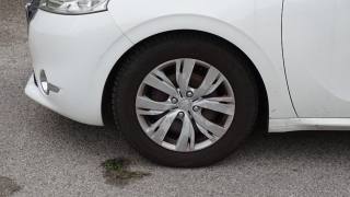 PEUGEOT 208 usata, con Chiusura centralizzata telecomandata