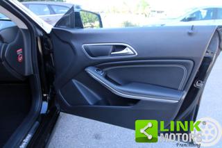 MERCEDES-BENZ CLA 220 usata 21