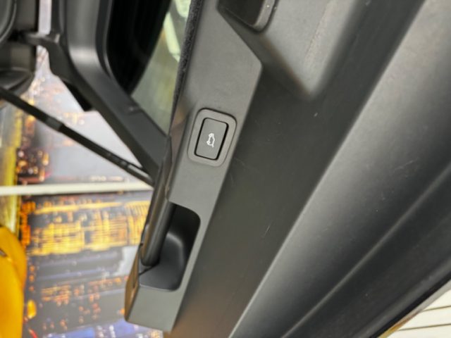 LAND ROVER Range Rover Sport usata, con Controllo trazione